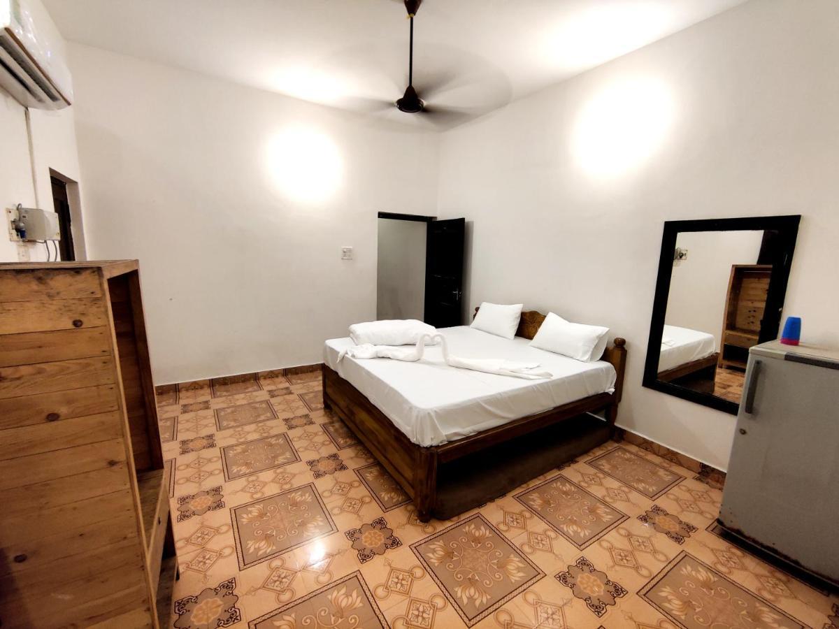 Hotel Calangute Turista Exteriér fotografie