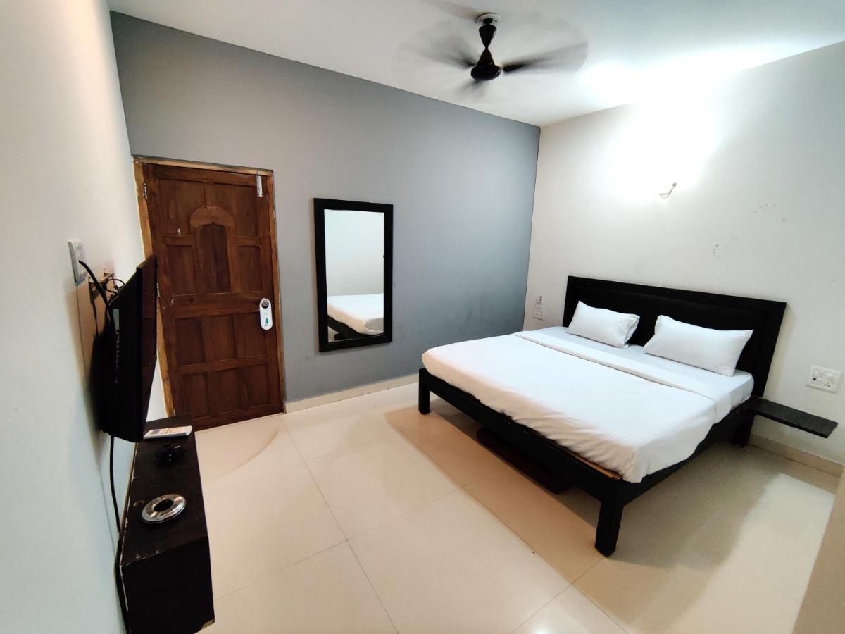 Hotel Calangute Turista Exteriér fotografie